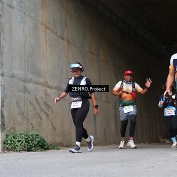 Runner Photo 8913161