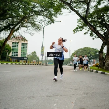 Runner Photo 8913188