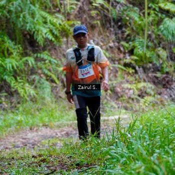Runner Photo 8913210
