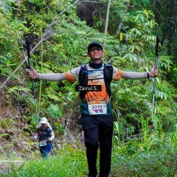 Runner Photo 8913212