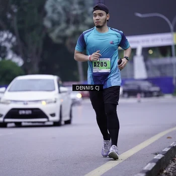 Runner Photo 8913215