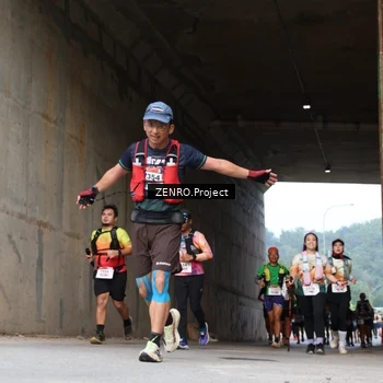 Runner Photo 8913228