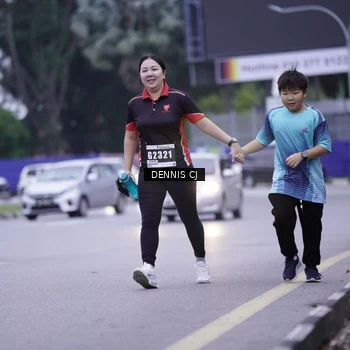 Runner Photo 8913241