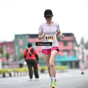 Runner Photo 8913243