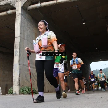 Runner Photo 8913257