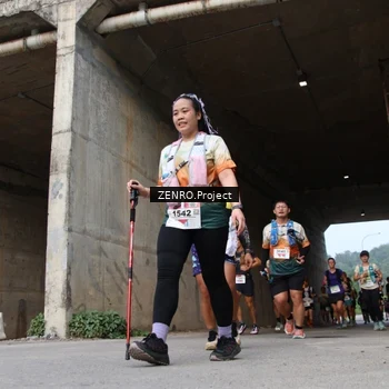 Runner Photo 8913258