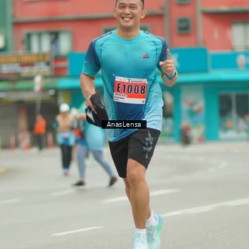 Runner Photo 8913260