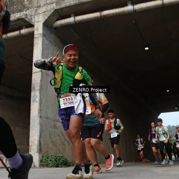 Runner Photo 8913273