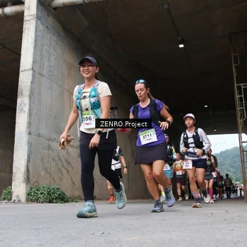 Runner Photo 8913297