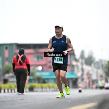 Runner Photo 8913332