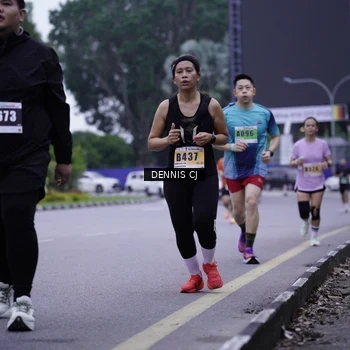 Runner Photo 8913334