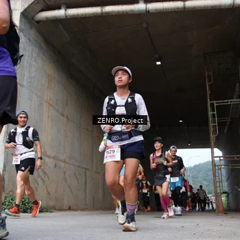 Runner Photo 8913345