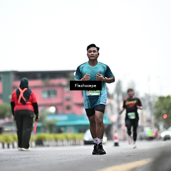 Runner Photo 8913363