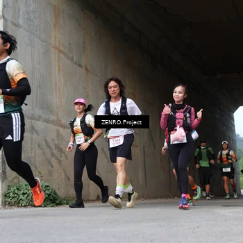 Runner Photo 8913366