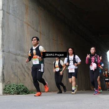 Runner Photo 8913370