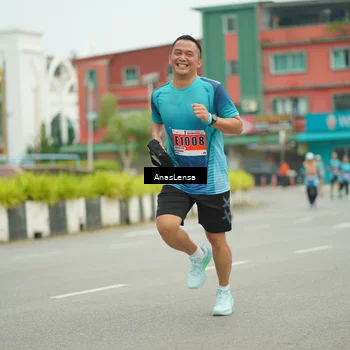 Runner Photo 8913378