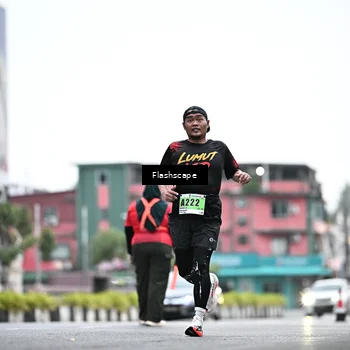Runner Photo 8913391