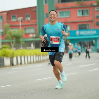 Runner Photo 8913402