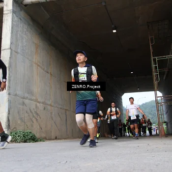 Runner Photo 8913403