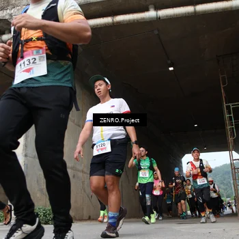 Runner Photo 8913423