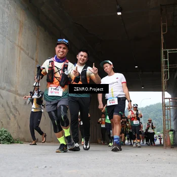 Runner Photo 8913427