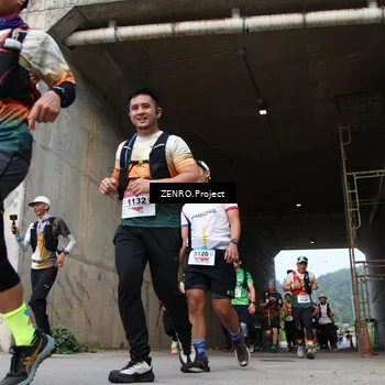 Runner Photo 8913434