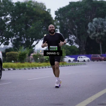 Runner Photo 8913441