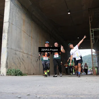 Runner Photo 8913443