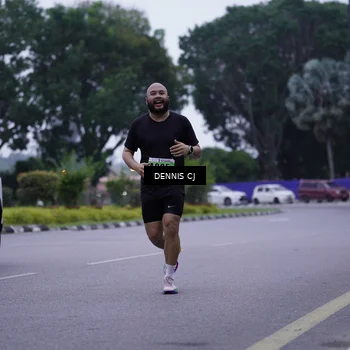 Runner Photo 8913444
