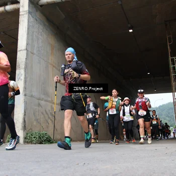 Runner Photo 8913466