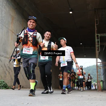 Runner Photo 8913474