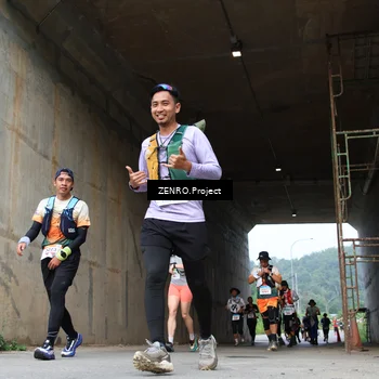 Runner Photo 8913500