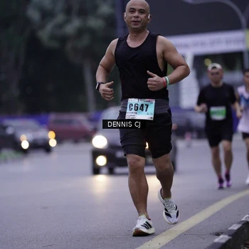 Runner Photo 8913506