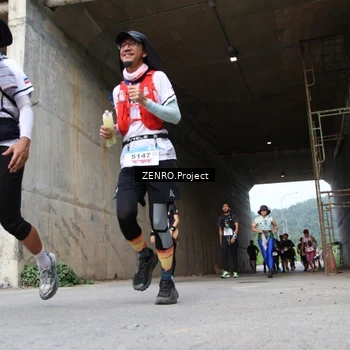 Runner Photo 8913533
