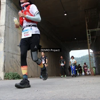 Runner Photo 8913545