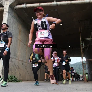 Runner Photo 8913578