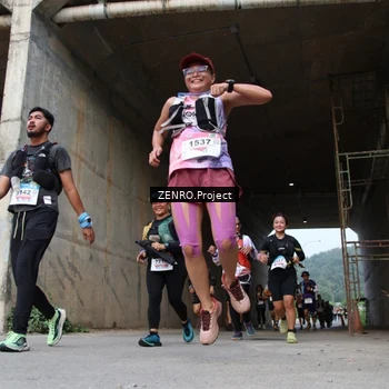 Runner Photo 8913582
