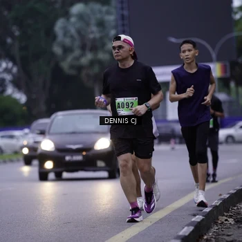Runner Photo 8913590