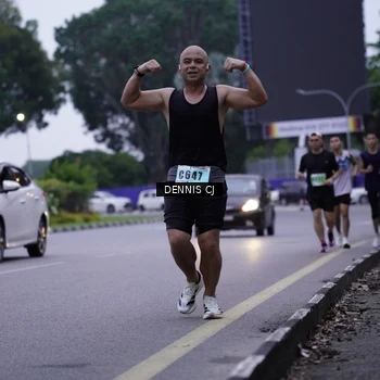 Runner Photo 8913596
