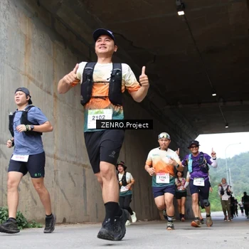 Runner Photo 8913601
