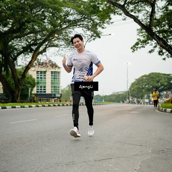 Runner Photo 8913625