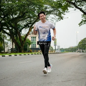 Runner Photo 8913648