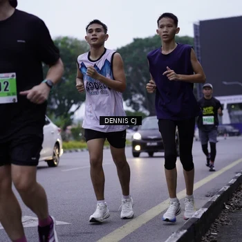Runner Photo 8913649
