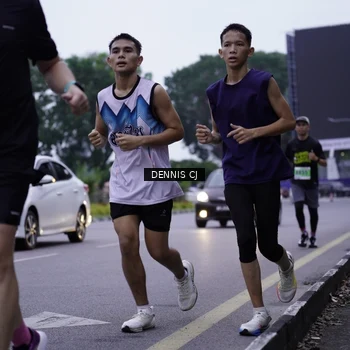 Runner Photo 8913654