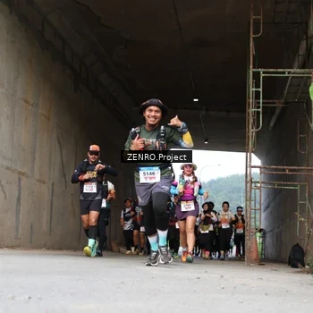 Runner Photo 8913689