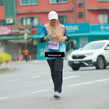 Runner Photo 8913691