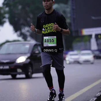 Runner Photo 8913703