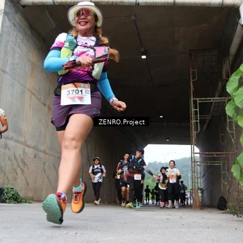Runner Photo 8913721
