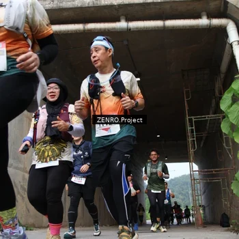 Runner Photo 8913738