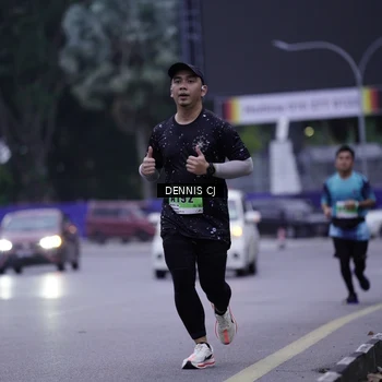 Runner Photo 8913739